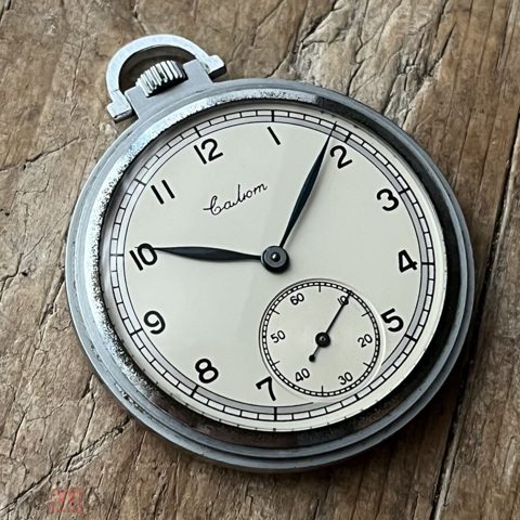 Карманные советские часы Салют 2МЧЗ, СССР, 1953 — продан за 29 896 ₽