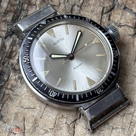 Часы Восток Амфибия Amfibia ушастая 2209 алюминиевый безель, СССР, 1960е Vostok amphibian swing lugs — продан за 109 000 ₽