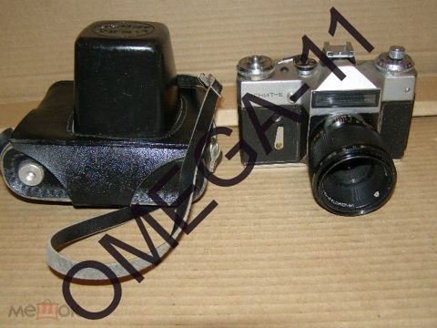 Фотоаппарат - *ЗЕНИТ-Е* с редким объективом - *МС ИНДУСТАР-61Л/З 2,8/50мм*. Рабочий. Кофр. СССР. — продан за 6 500 ₽