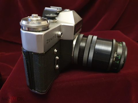 Фотоаппарат "Зенит-Е" с объективом "Индустар-50 -2" КМЗ 1973 год СССР — продан за 5 500 ₽