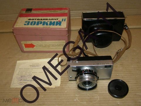 Фотоаппарат - *ЗОРКИЙ-11*. Паспорт. В *родном*кожаном кофре и картонной коробке. Выпуск-1966г. СССР. — продан за 11 500 ₽