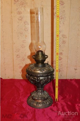 Лампа керосиновая , старинная . — продан за 55 000 ₽