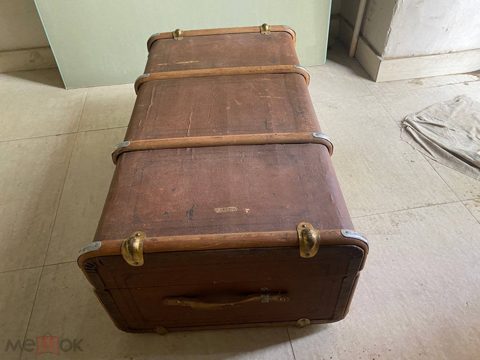 большой каретный чемодан старинный металлические уголки кожаные ручки — продан за 19 500 ₽
