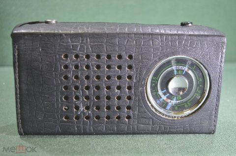 Радиоприемник радио "Селга Selga 405". Чехол. СССР. — продан за 1 600 ₽
