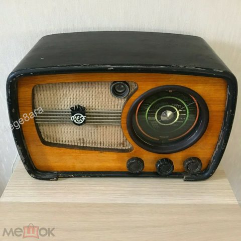 Радиоприемник ВЭФ СУПЕР М-557 № 001577 СССР — продан за 40 000 ₽