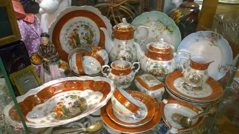 сервиз чайный Мадонна Oscar Schlegelmilch — продан за 45 000 ₽