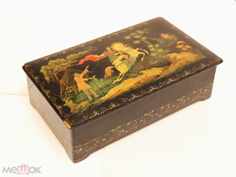 Старинная шкатулка "Богатырь", СССР, 1950 год, ПАЛЕХ, А. Куркин, 12х20х6 см — продан за 50 000 ₽