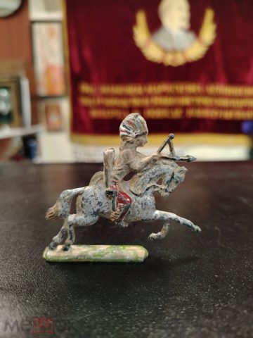 Старинный оловянный солдатик (Индейский снайпер) — продан за 3 500 ₽