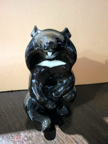 Фарфоровая статуэтка Мишка. СССР. Гималайский медведь. ЛФЗ — продан за 17 500 ₽