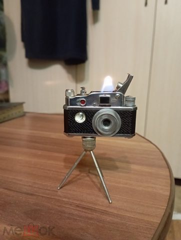 Зажигалка Фотоаппарат. Есенин. ссср. Отличная. — продан за 6 000 ₽